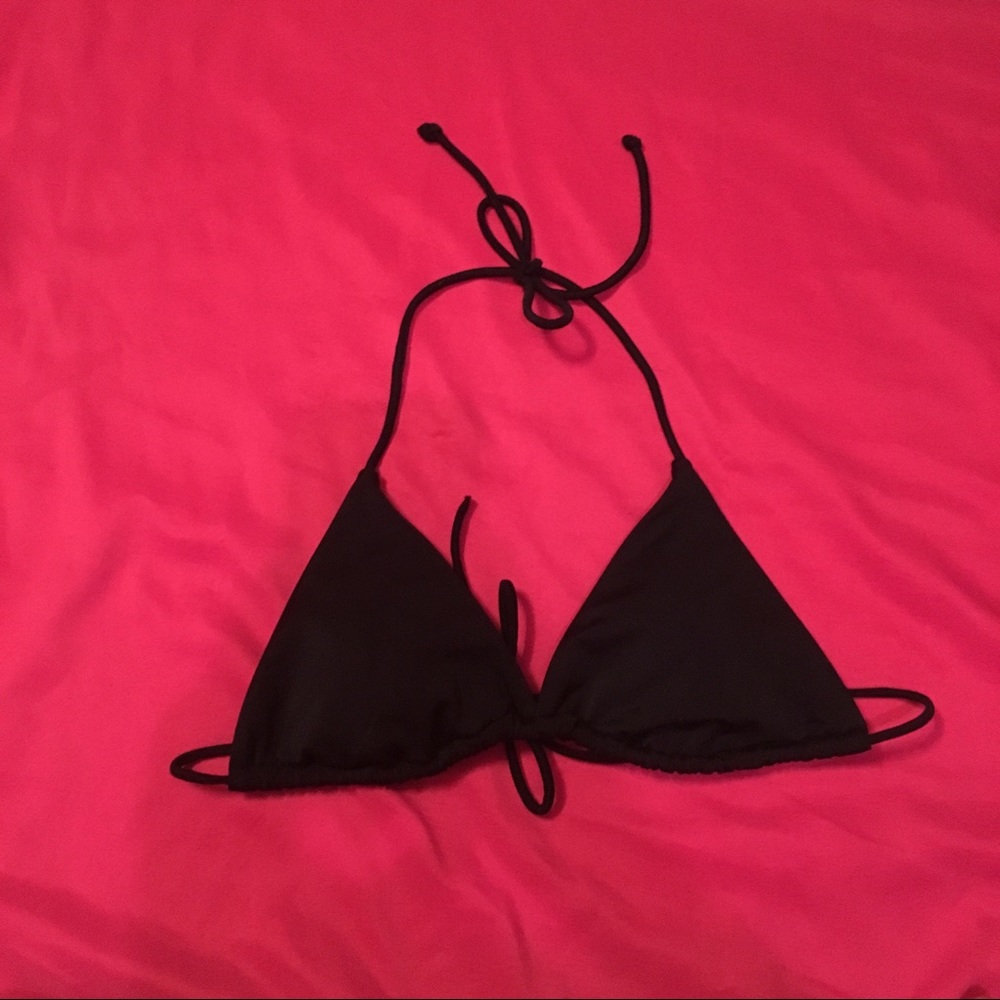 VS Black String Bikini Triangle Top